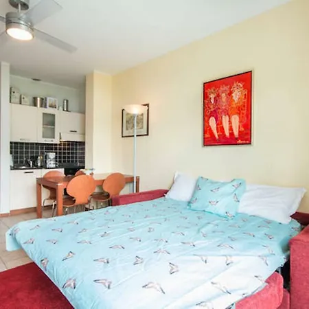 Visto Lago Apartment *
